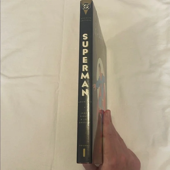 Superman Archives Volume 1 Hardcover - Picture 2 of 3
